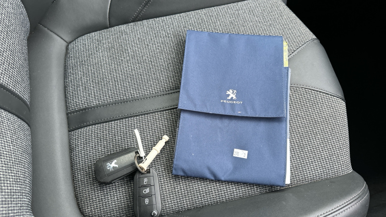 Peugeot 5008 1.2 PureTech Allure 5dr EAT8 Petrol Estate